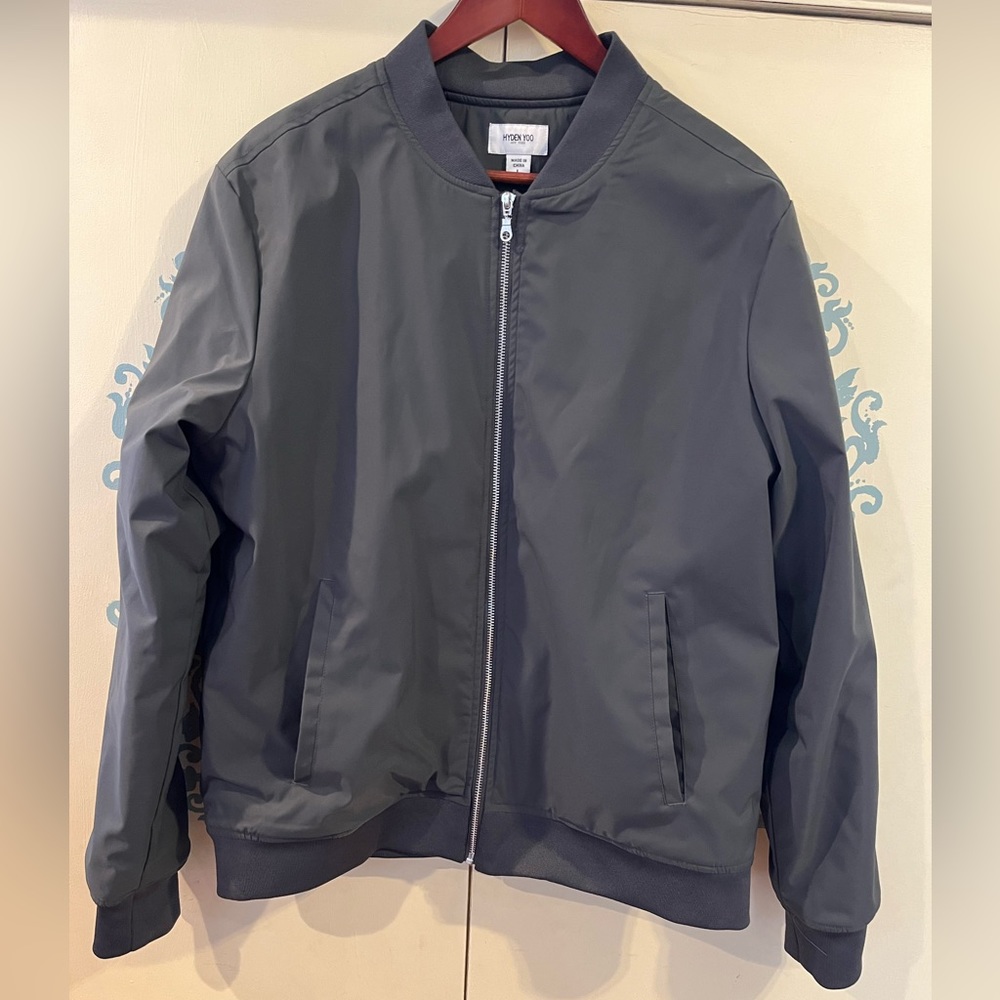 Men’s Large Hyden Yoo Bomber Jacket in dark grey.